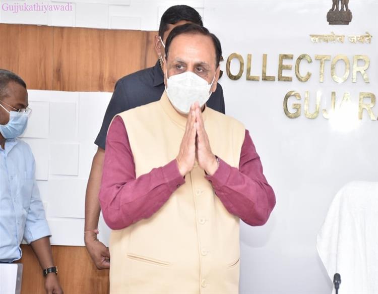 મુખ્યમંત્રી વિજય રૂપાણીનું રાજીનામું, પાર્ટીનો આભાર માન્યો, કહ્યું- 'વડાપ્રધાન નરેન્દ્ર મોદીનું માર્ગદર્શન મળ્યું', રૂપાલાએ કહ્યું- 24 કલાકમાં ચિત્ર સ્પષ્ટ થશે