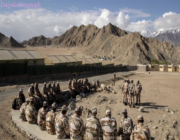 ચીનનું નવું કૃત્ય:ભારતે કહ્યું- LAC પર સૈનિકો અને હથિયારો એકત્રિત કરી રહ્યું છે ડ્રેગન, અમે અમારી સુરક્ષા માટે સંપૂર્ણપણે તૈયાર છીએ