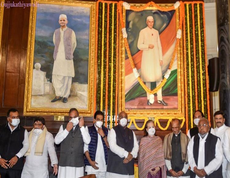  નહેરુની જન્મજયંતી પ્રસંગે સંસદના કાર્યક્રમમાં સ્પીકર, મંત્રીઓ ગેરહાજર