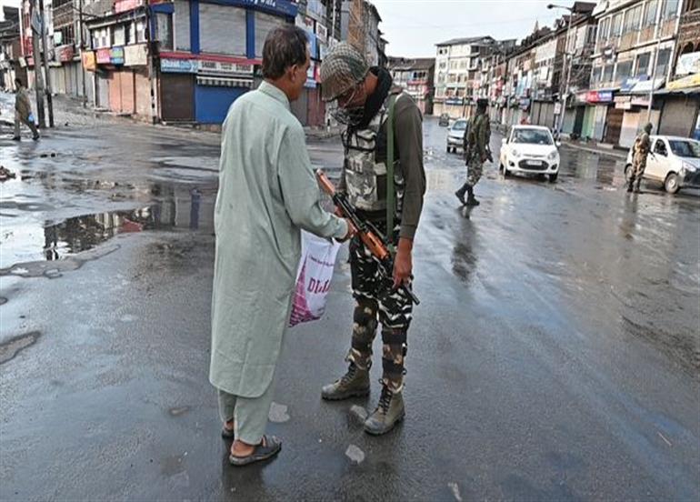 कश्मीर को लेकर झूठ फैला रहा है अंतरराष्ट्रीय मीडिया