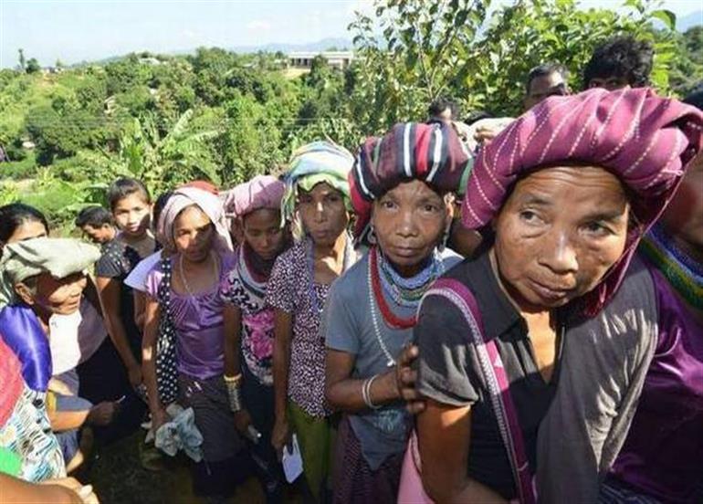 कौन हैं यह 40 हजार हिन्दू शरणार्थी जो रोज 600 ग्राम चावल और 5 रुपये में कर रहे गुजारा 