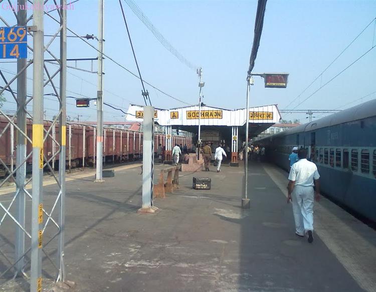 અંકલેશ્વરના બદલે ગોધરા આવી ગયું - મારી એન્જિનિયરિંગની યાત્રા ની આત્મકથા ભાગ -4