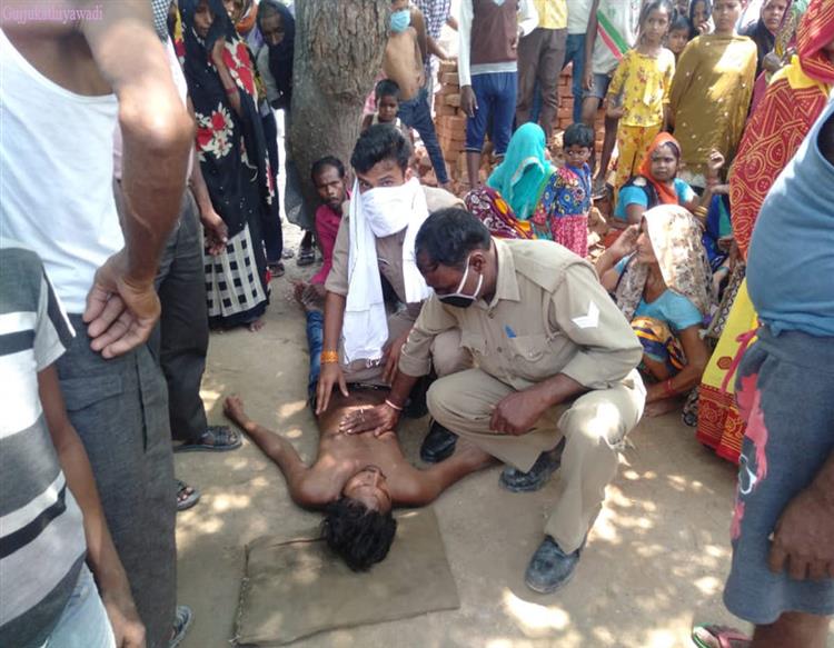 फांसी लगाने वाले को मृत मानकर रो रहे थे घर के लोग, पुलिस पहुंची और 'जिंदा' कर दिया