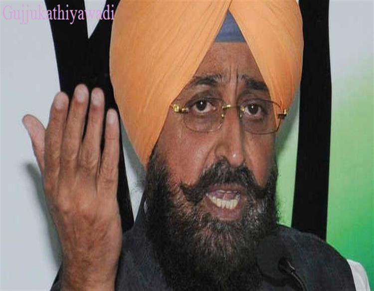अब पंजाब में भी कांग्रेस की 'तलवारबाजी' शुरू, प्रताप बाजवा ने कहा- मेरी तैयार की गई फसल को अमरिंदर काट ले गए