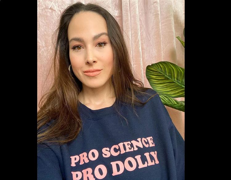 किसान आंदोलन: 'हिंदूफोबिक' कहने वाले ट्रोलर को Meena Harris ने दिया करारा जवाब- 'हिंदू हूं मैं...'