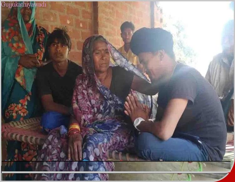 ફિલ્મી સ્ટોરી પણ પાણી ભરે, 14 વર્ષ પહેલા ઘર છોડીને ભાગેલો પુત્ર લક્ઝરી કારમાં આવ્યો