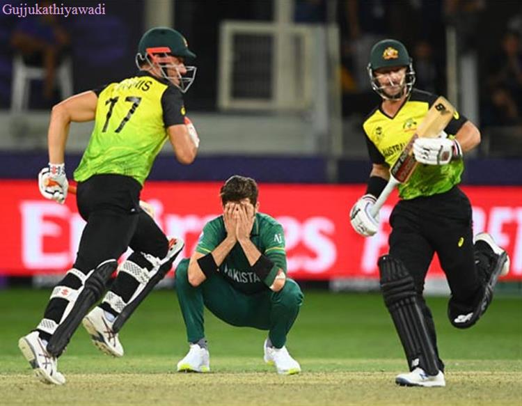  T20 WC 2021: પાકિસ્તાનને હરાવી ઓસ્ટ્રેલિયા ફાઈનલમાં પહોંચ્યું