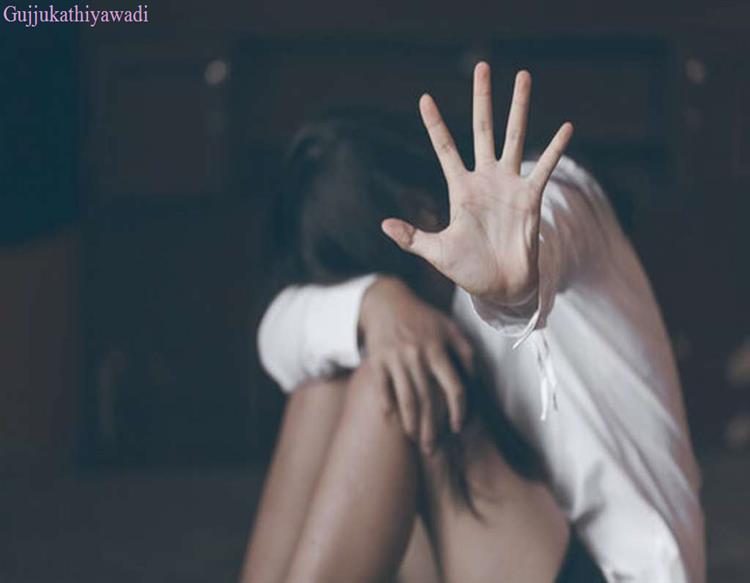  સુરતમાં ફરી દુષ્કર્મ: સલમાને કિશોરી સાથે ચાલુ લક્ઝરી બસમાં…