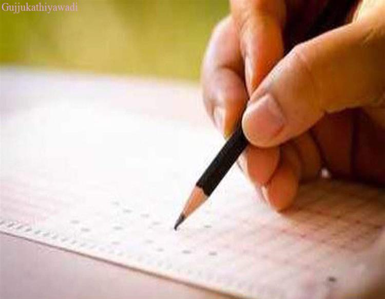  પેપર લીક કાંડ મામલે કૌભાંડીઓ પર હળવી કલમો લગાવી : યુવરાજસિંહ