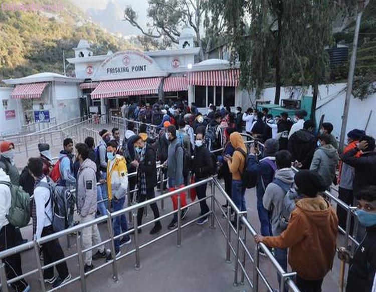  વૈષ્ણોદેવી મંદિરમાં ભાગદોડથી 12ના મોત, PM મોદીએ સહાયની કરી જાહેરાત