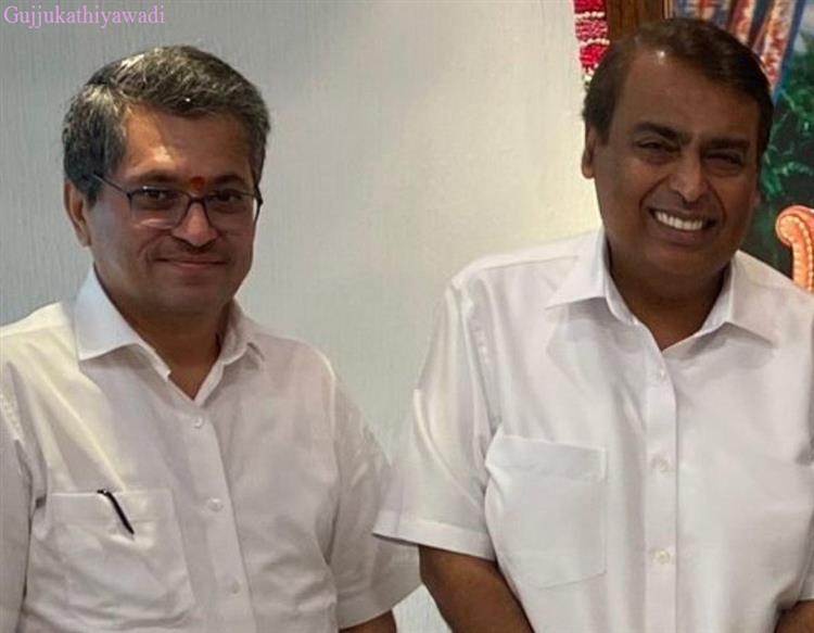  મુકેશ અંબાણીએ તેમના મિત્રને 1500 કરોડની બિલ્ડિંગ આપી ભેટમાં