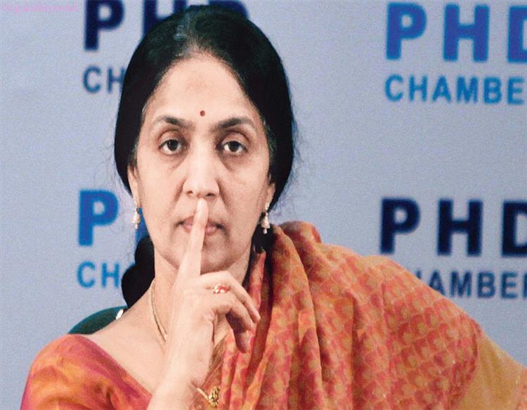  ‘અજ્ઞાત યોગી’ના ઇશારે નિર્ણય લેનારા ચિત્રા રામકૃષ્ણા મુશ્કેલીમાં!!! ITના દરોડા