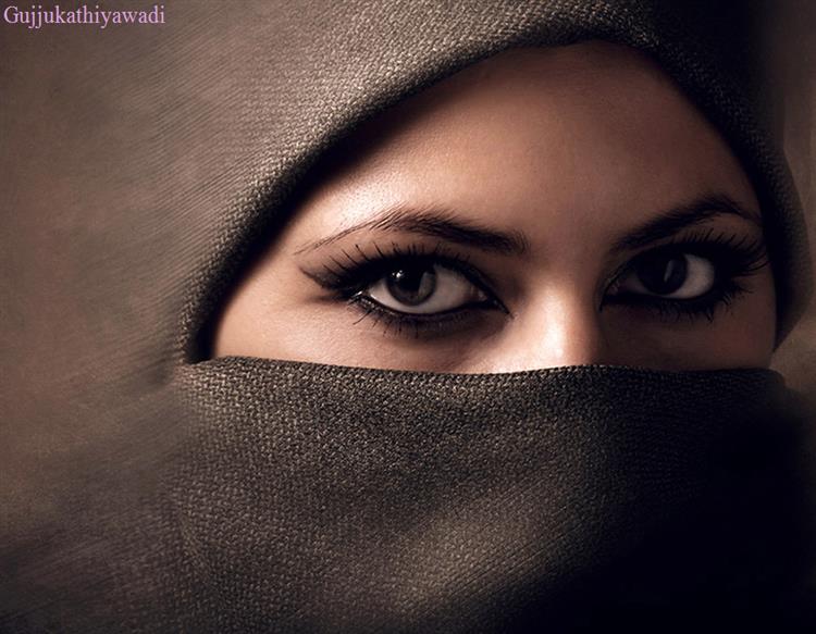  સુરતની સ્કૂલમાં વિદ્યાર્થીનીઓ હિજાબ પહેરીને આવતા વિવાદ