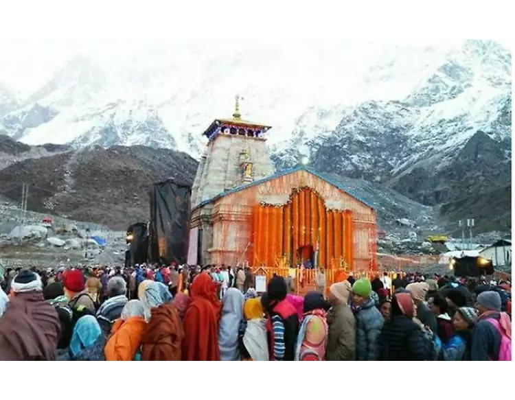 Video: વૈદિક મંત્રોચ્ચાર સાથે કેદારનાથ ધામના કપાટ ખૂલ્યા, ભકતોનું ઘોડાપૂર