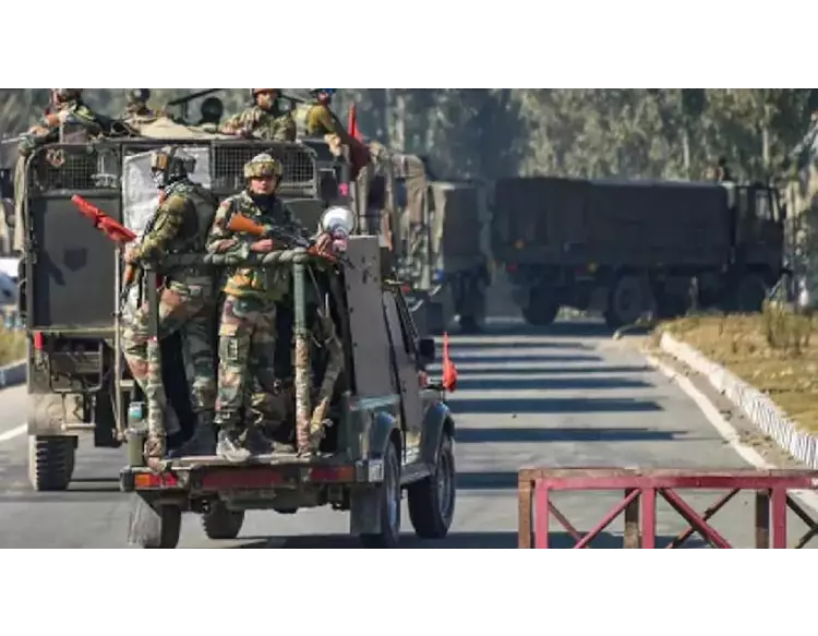 બડગામમાં કાશ્મીરી પંડિતની હત્યા બાદ ભારેલો અગ્નિ, ચારેબાજુ પ્રદર્શન