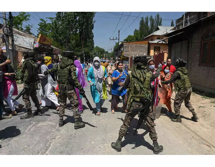 જમ્મુ કાશ્મીરમાં કાશ્મીરી પંડિતોને આતંકવાદીઓની ધમકી