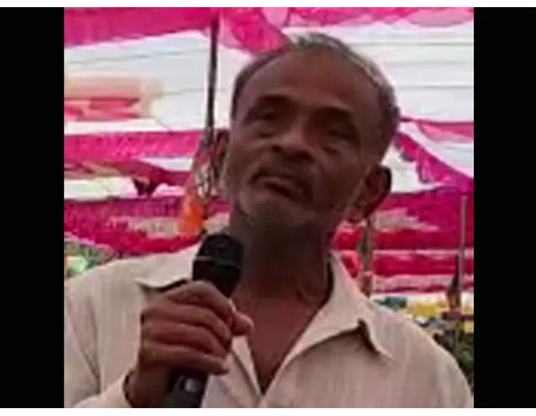 ‘ગેસના ભાવ 1 હજાર કેમ?’:લોકસંવાદ કાર્યક્રમમાં પાટીલને આ સવાલ પૂછતાં વૃદ્ધનું 14 સેકન્ડમાં માઇક લઇ લેવાયું