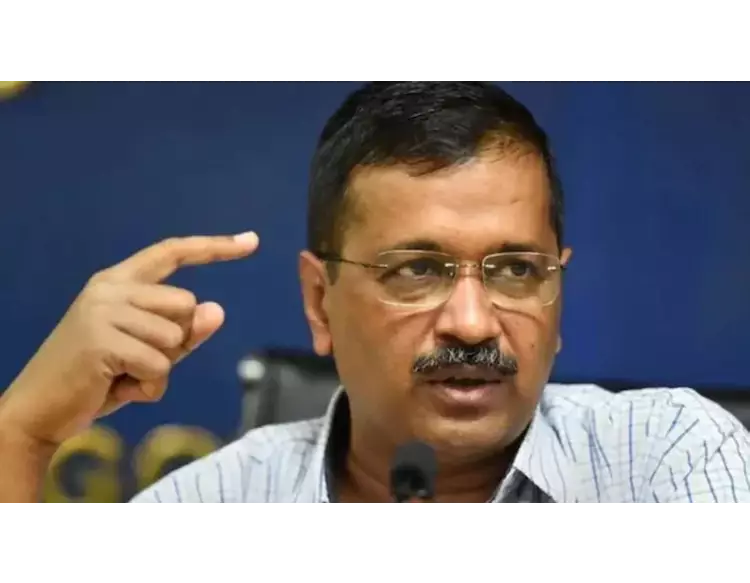 સુરત પૂર્વ બેઠક પર AAPમાં ગાબડુ, ગુમ ઉમેદવારે ઝટકો આપ્યો