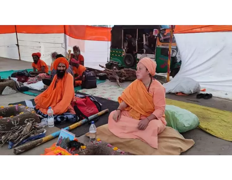 રશિયન યુવતી સનાતન ધર્મથી પ્રભાવિત થઈને મોક્ષ મેળવવા માટે બની સાધ્વી