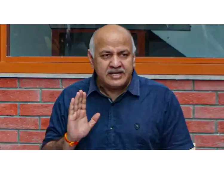 મનીષ સિસોદિયાના ઘરે પહોંચી CBIની ટીમ:સિસોદિયાએ કહ્યું- સ્વાગત છે, નવી એક્સાઇઝ પોલિસીની તપાસ માટે 21 જગ્યાએ ટીમ હાજર